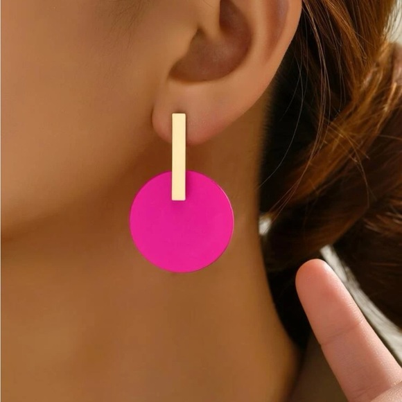 New Hot Pink drop earrings - Picture 1 of 4